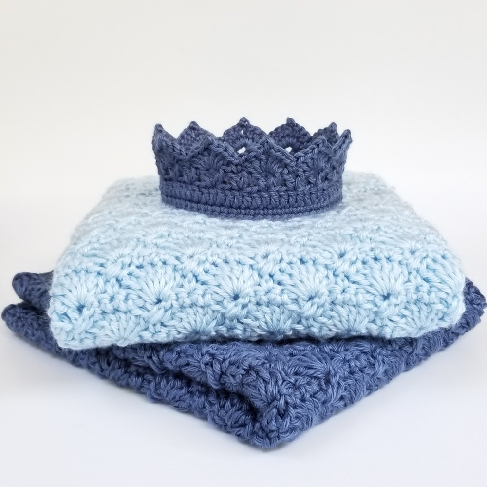 Crochet Crown for Newborn Baby Boy NWT